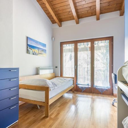 Апартаменти Casa Francesca Relax Лімоне-суль-Гарда Екстер'єр фото